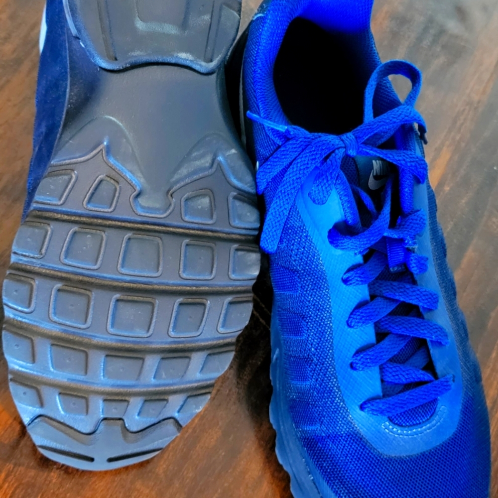 Mens Nike Air Mex Invigor